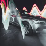 Volvo Suv In Moderner Nachtaufnahme Mit Kreativen Lichteffekten